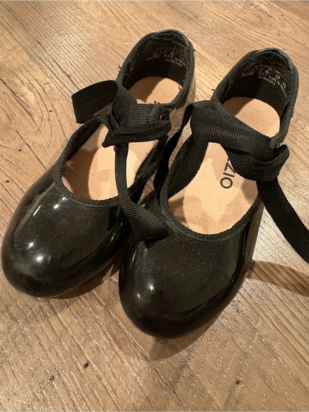 Black Kids capezio tap shoes  with Ribbon Tie